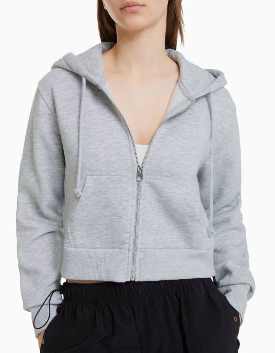 grau Bershka Frauen Kurzer Kapuzenpullover mit Reißverschluss H00J1266