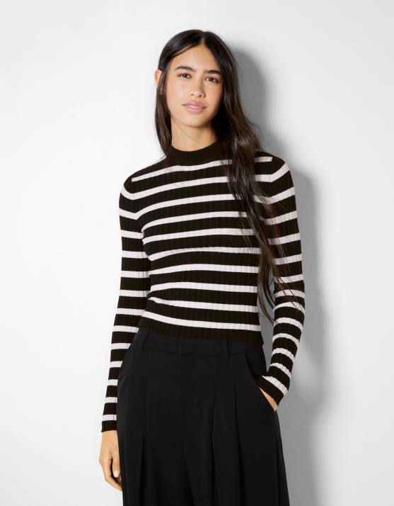 Creme Bershka Frauen Gerippter Pullover mit Stehkragen H00J1022