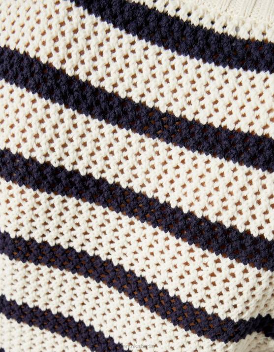 Creme Bershka Frauen Gestreifter Pullover mit quadratischem Ausschnitt H00J1082