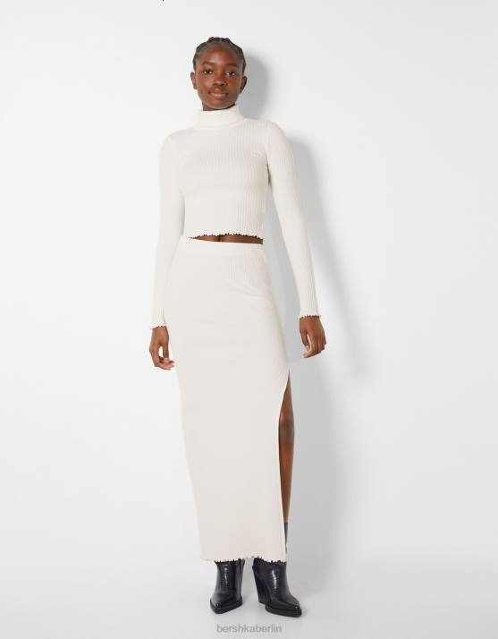 Creme Bershka Frauen Rollkragenpulli H00J1014