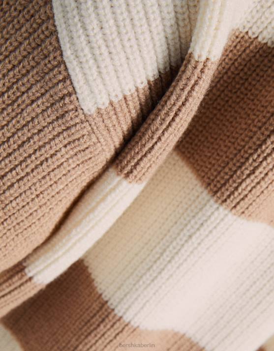 Sand Bershka Frauen Rundhalspullover mit Streifen H00J1093
