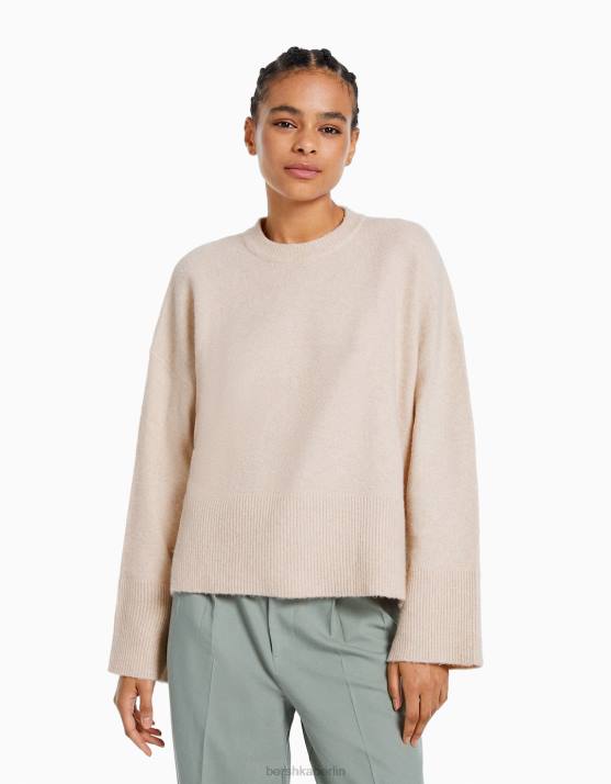 Sand Bershka Frauen übergroßer Pullover H00J1009