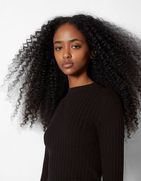 Schwarz Bershka Frauen Gerippter Pullover mit Stehkragen H00J1021