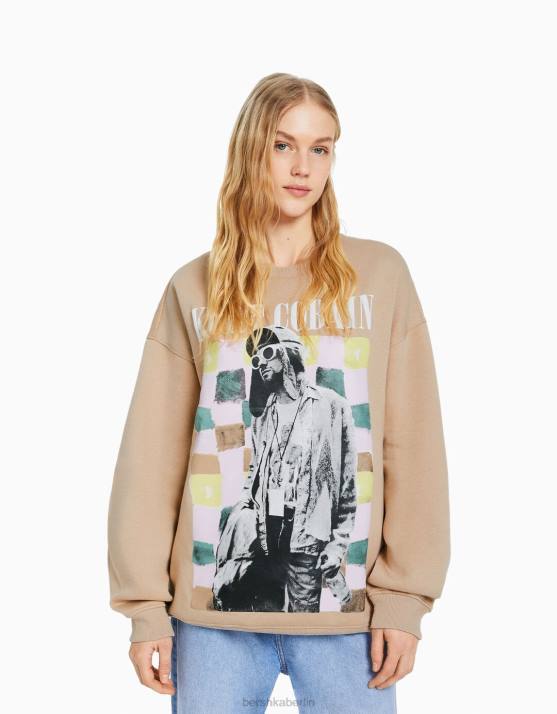 Kamel Bershka Frauen Sweatshirt mit Kurt-Cobain-Print H00J1251