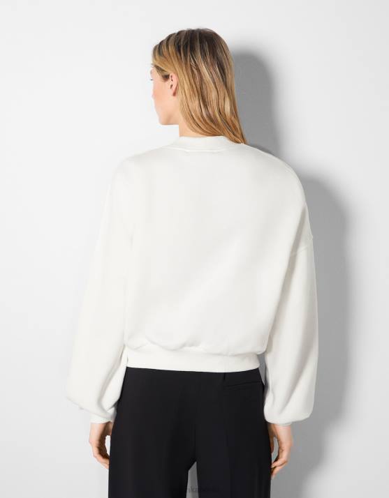 Weiss Bershka Frauen Sweatshirt mit besticktem Aufdruck H00J1234