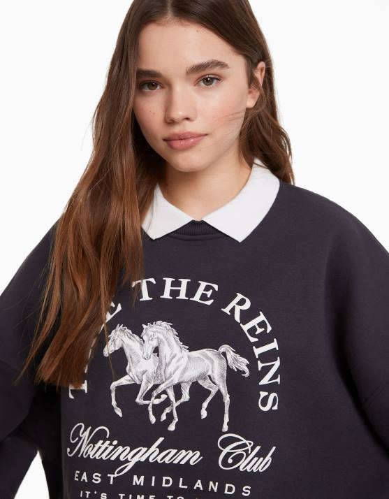 dunkelgrau Bershka Frauen Bedrucktes Sweatshirt mit Polokragen H00J1277