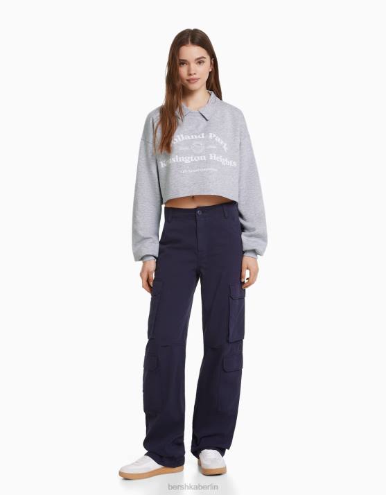 grau Bershka Frauen Bedrucktes Sweatshirt mit Polokragen H00J1261