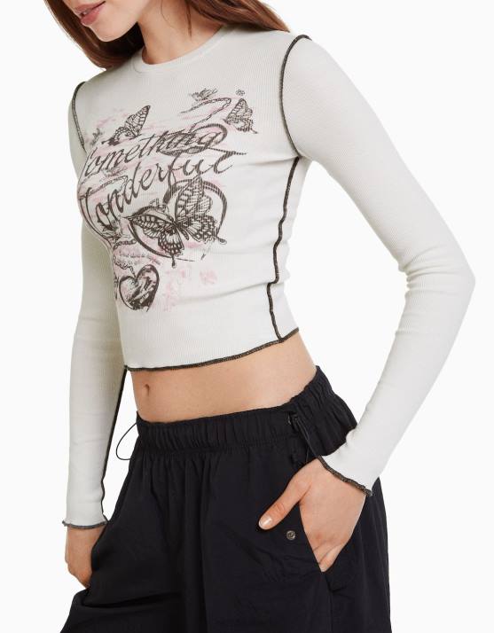 Creme Bershka Frauen Geripptes Langarm-T-Shirt H00J641