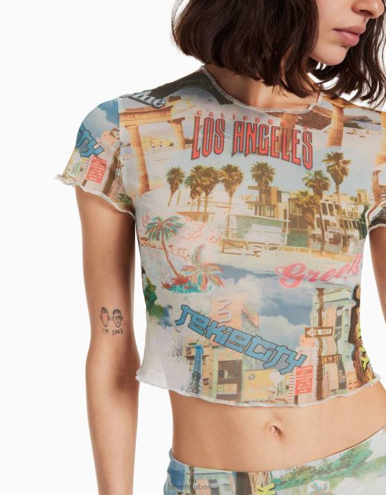 Creme Bershka Frauen Kurzarm-T-Shirt mit Mesh-Aufdruck H00J364