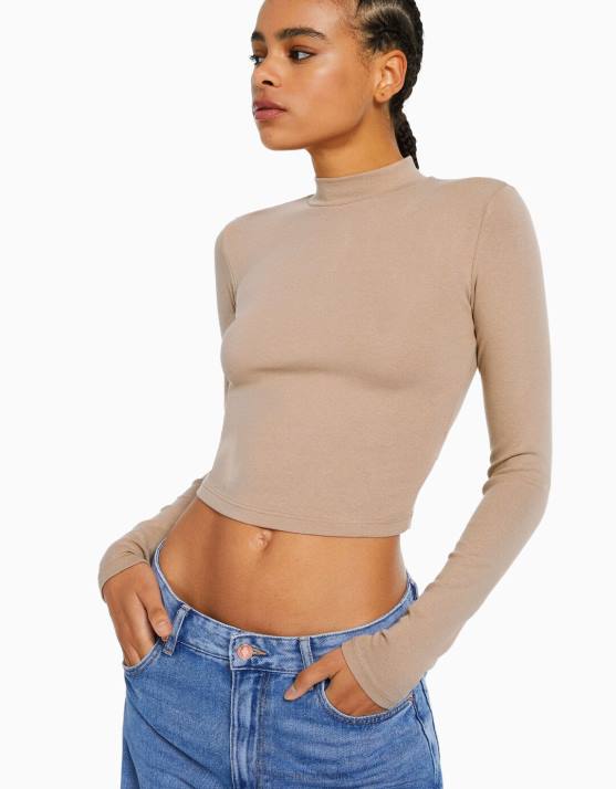 Kamel Bershka Frauen Hochgeschlossenes, langärmliges T-Shirt H00J411