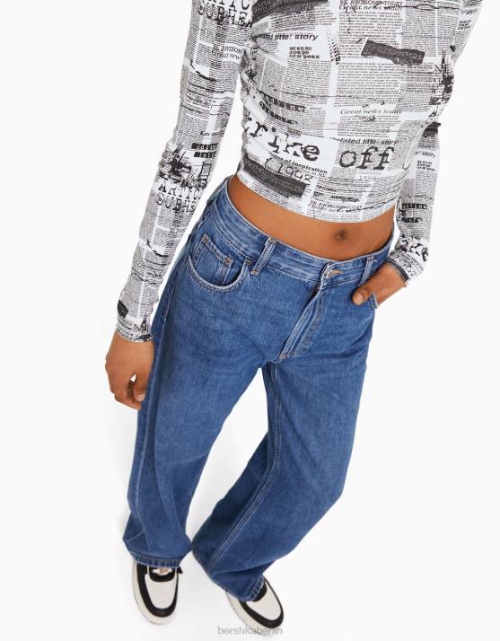 Weiss Bershka Frauen Langarm-T-Shirt mit Aufdruck H00J614