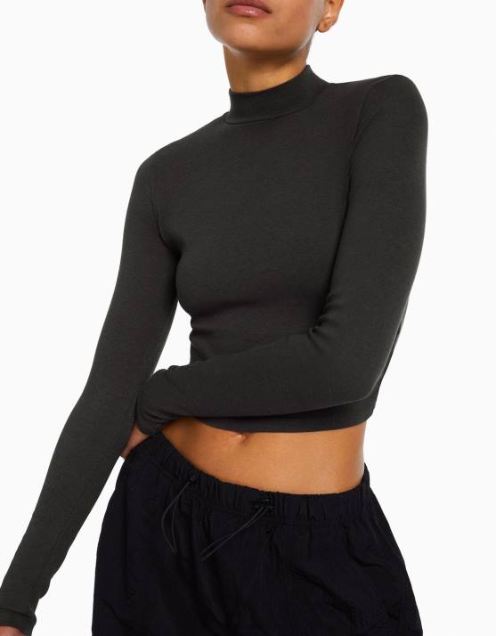 dunkelgrau Bershka Frauen Hochgeschlossenes, langärmliges T-Shirt H00J406