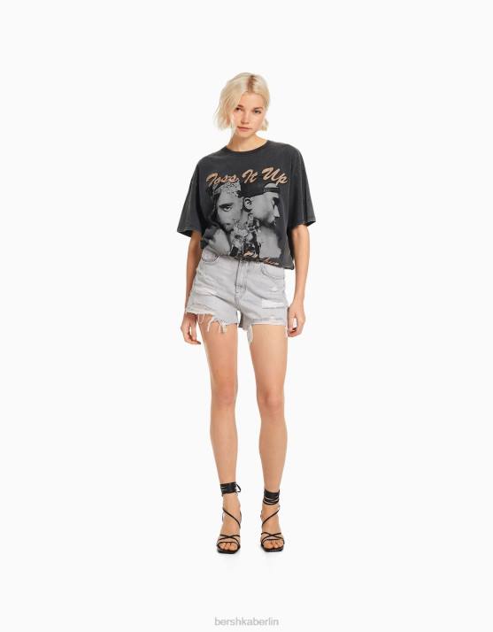 grau Bershka Frauen Kurzarm-T-Shirt mit Tupac-Print H00J338