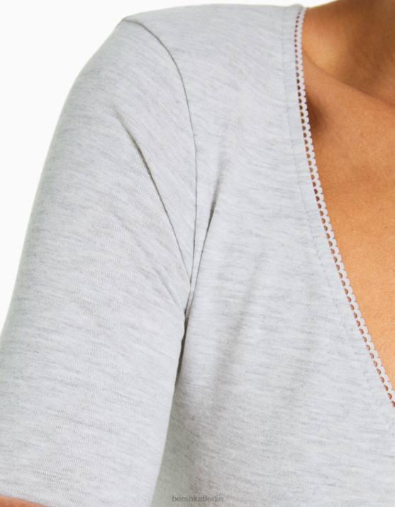 grau Bershka Frauen Langarm-T-Shirt mit gekreuzten Ärmeln H00J570