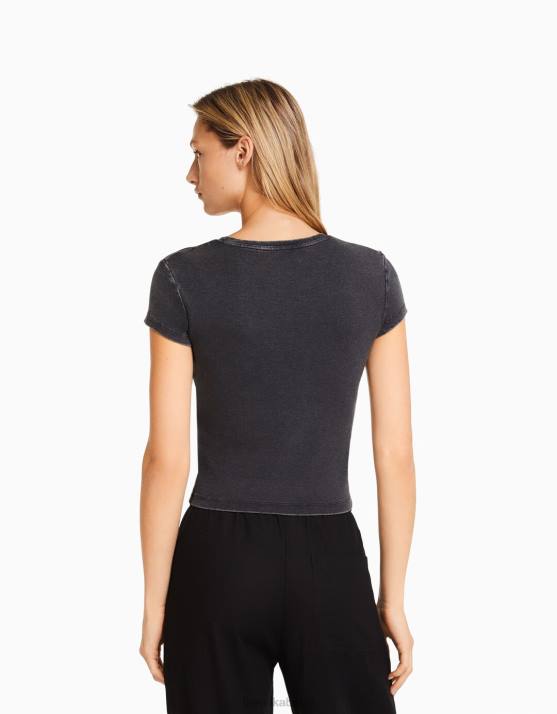 grau Bershka Frauen Tailliertes Kurzarm-T-Shirt H00J478