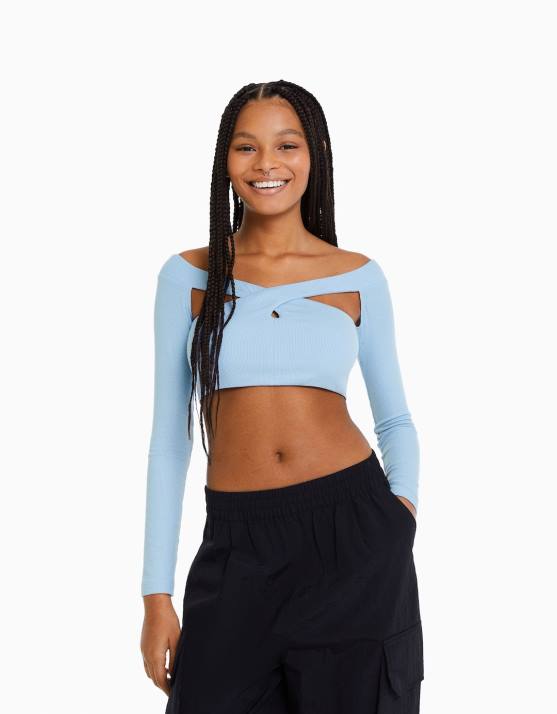hellblau Bershka Frauen Langarm-T-Shirt mit Crossover-Ausschnitt H00J416