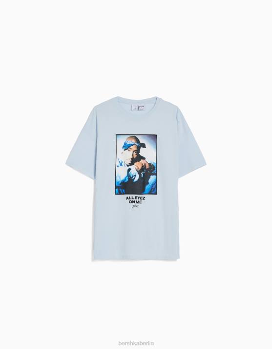 hellblau Bershka Frauen Tupac-T-Shirt mit kurzen Ärmeln H00J340