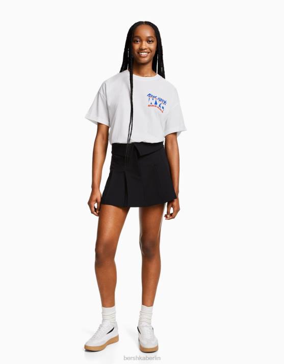 nicht-gerade weiss Bershka Frauen Kurzarm-T-Shirt mit Aufdruck H00J404