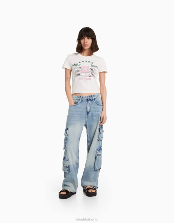 nicht-gerade weiss Bershka Frauen Kurzarm-T-Shirt mit Aufdruck H00J493