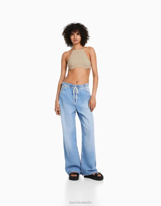 Sand Bershka Frauen gebundenes Neckholder-Top H00J880