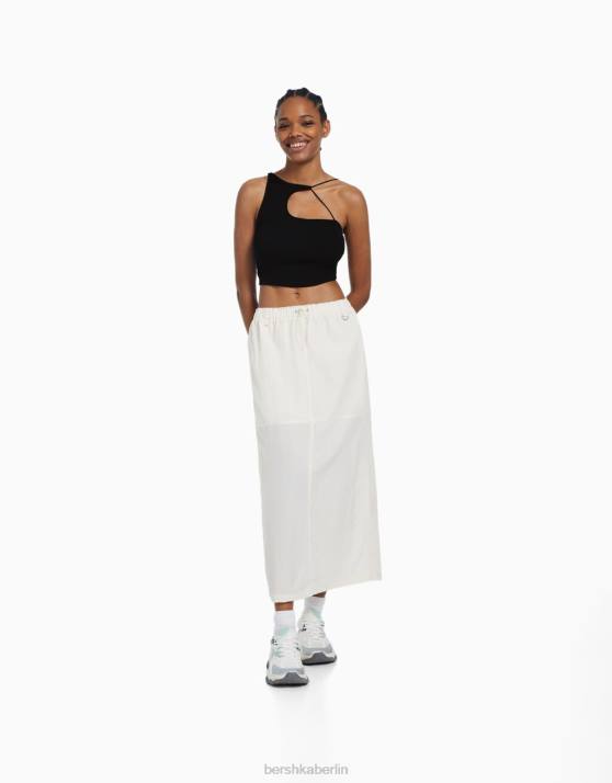 Schwarz Bershka Frauen Ärmelloses, asymmetrisches Crop-Top H00J711