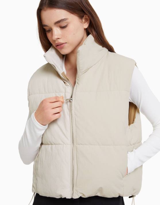 Stein Bershka Frauen Gefütterte Nylon-Pufferweste H00J1172