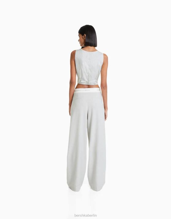 grau Bershka Frauen Maßgeschneiderter Weste-Body H00J863