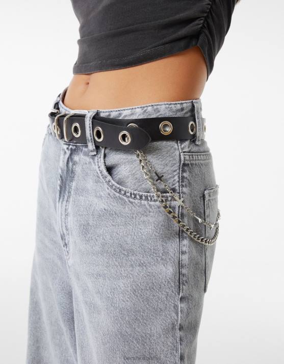 Schwarz Bershka Frauen Gürtel mit Kettenösen und Kreuz H00J2550