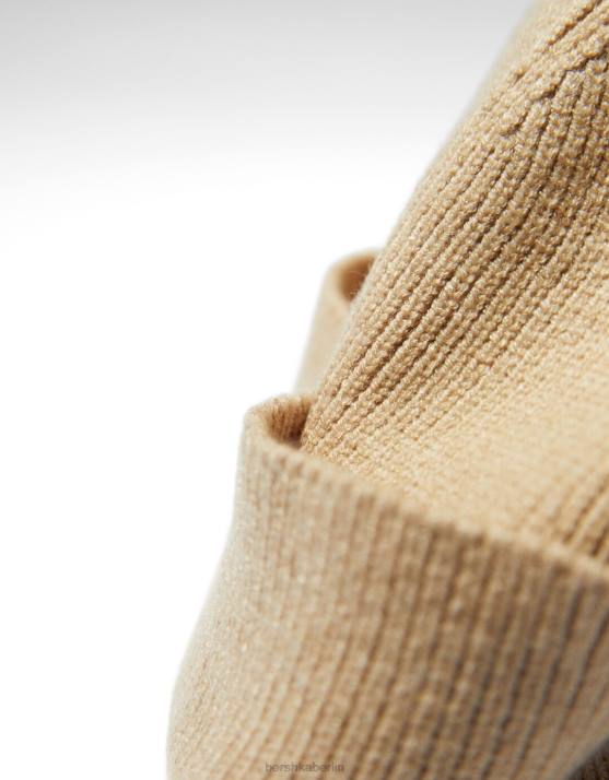 Sand Bershka Frauen kurze Mütze H00J2559