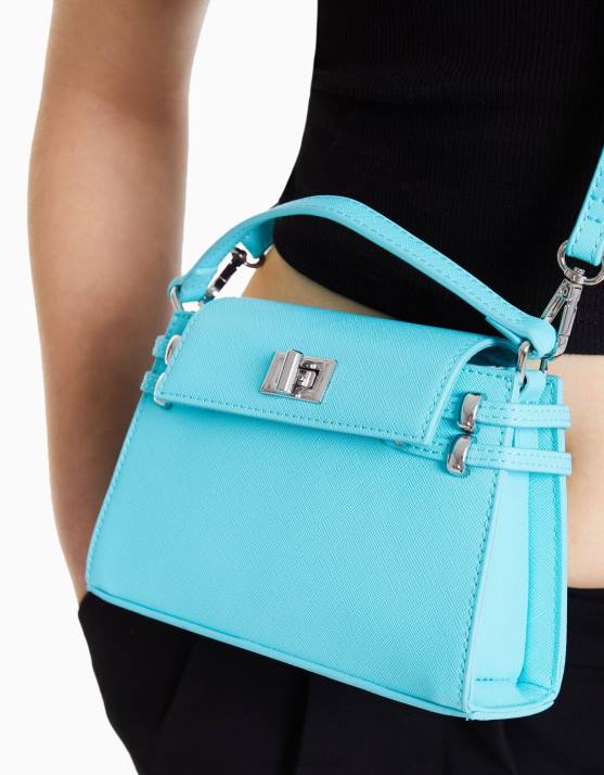 Blau Bershka Frauen Mini-Trapeztasche mit Riemen H00J2349