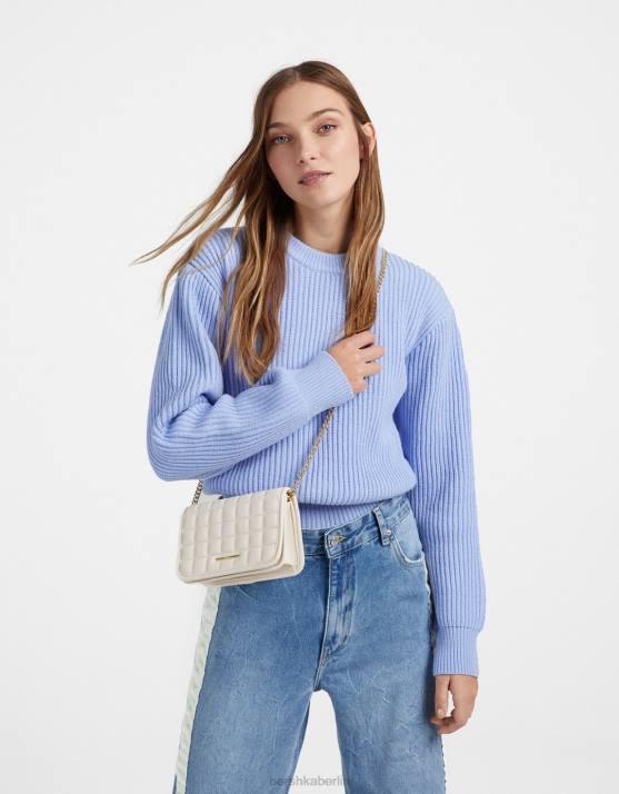 Creme Bershka Frauen gesteppte Handtasche mit Kettenriemen H00J2403