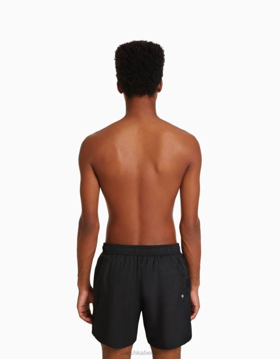 Schwarz Bershka Männer einfache Boardshorts H00J3382