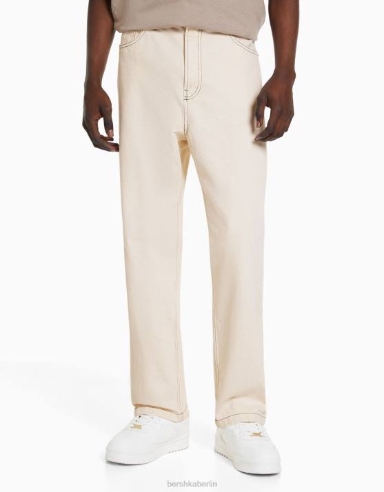 Creme Bershka Männer farbige Baggy-Jeans H00J3215