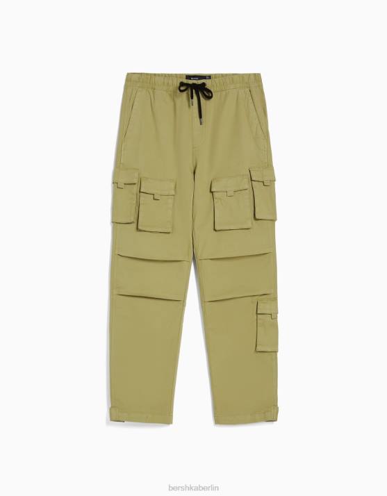 Grün Bershka Männer Multi-Cargo-Jogginghose H00J3219