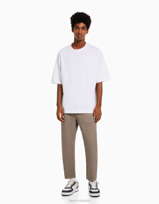 Kamel Bershka Männer Rustikale, locker sitzende Hose H00J3212