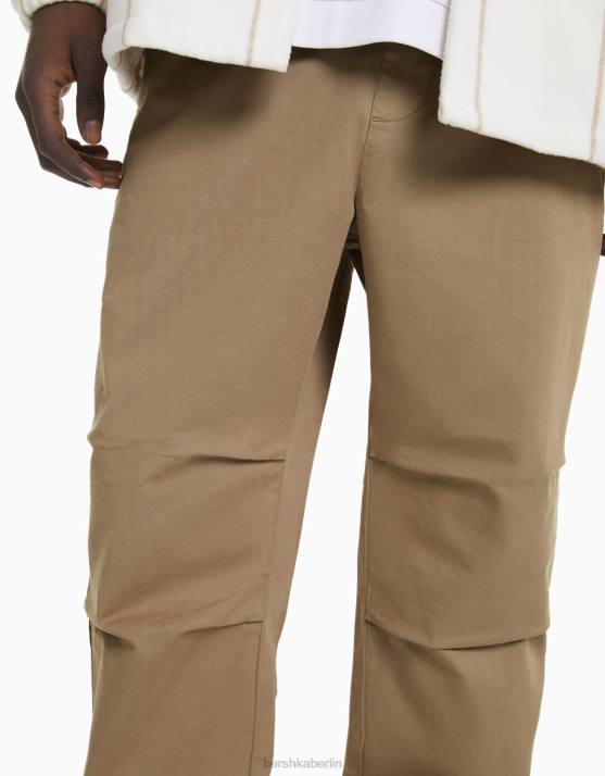 Kamel Bershka Männer locker sitzende Baumwollhose H00J3275