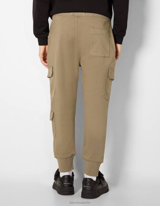 Kamel Bershka Männer schmale Cargo-Jogginghose H00J3225