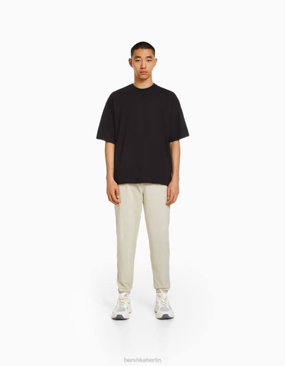 Sand Bershka Männer Jogginghose aus Baumwolle H00J3259