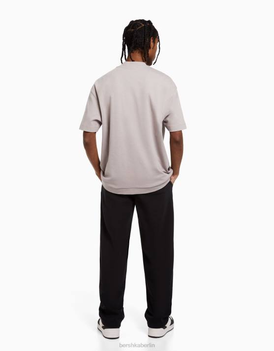 Schwarz Bershka Männer Hose mit weitem Bein H00J3254