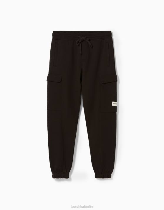 Schwarz Bershka Männer Plüsch-Cargo-Jogger H00J3242