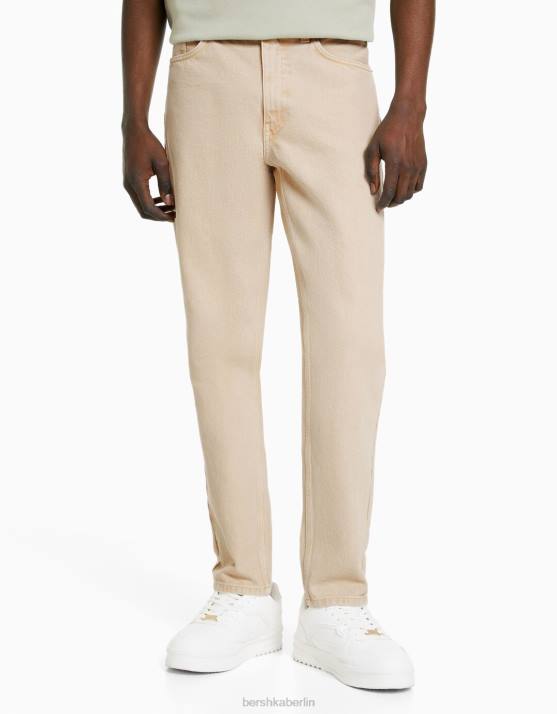 Beige Bershka Männer Gerade geschnittene Vintage-Jeans H00J3126