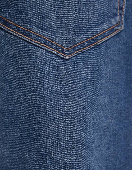 Blau Bershka Männer Karottenjeans H00J3182
