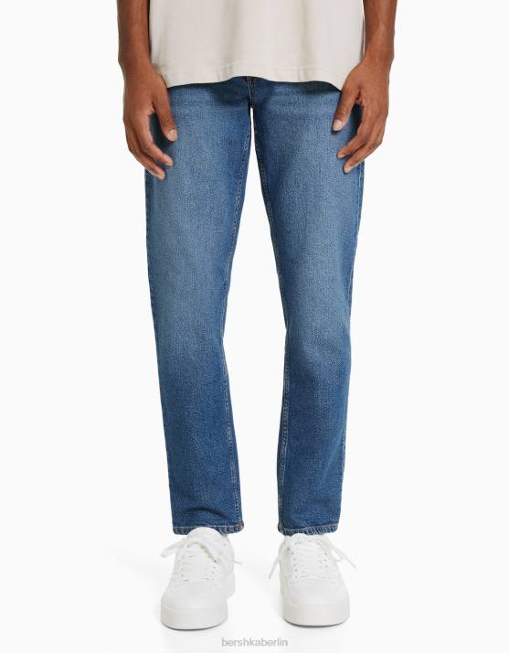 Blau Bershka Männer Slim-Fit-Jeans H00J3194