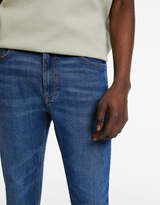 Blau Bershka Männer Super-Skinny-Jeans H00J3150