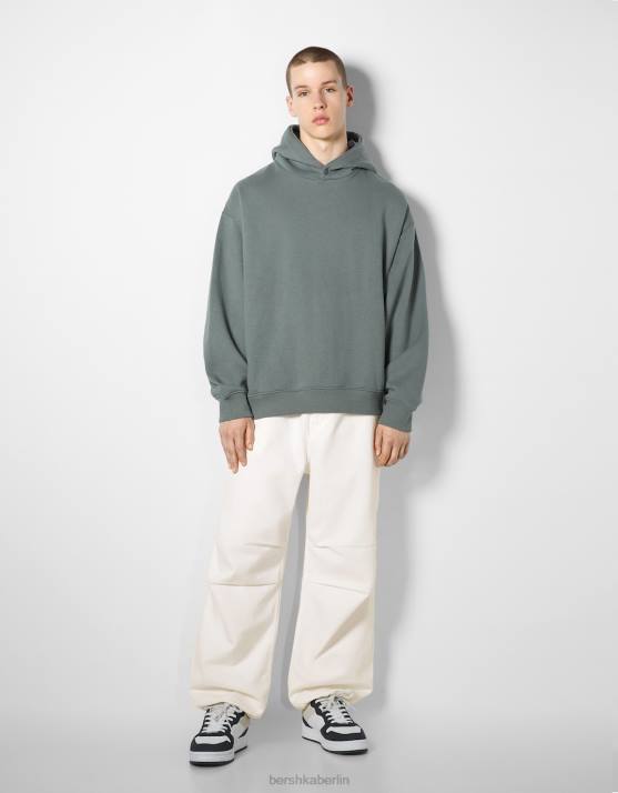 Creme Bershka Männer Fallschirmjeans H00J3115