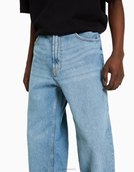 hellblau Bershka Männer Baggy-Jeans H00J3108