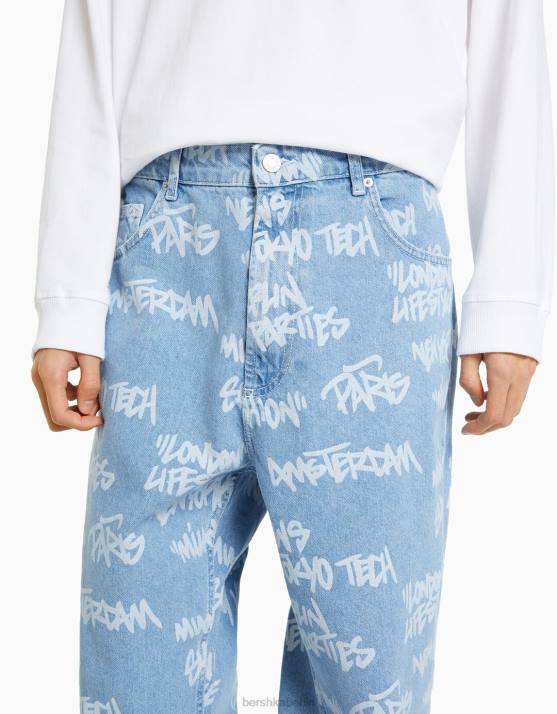 hellblau Bershka Männer Baggy-Jeans mit Print H00J3200