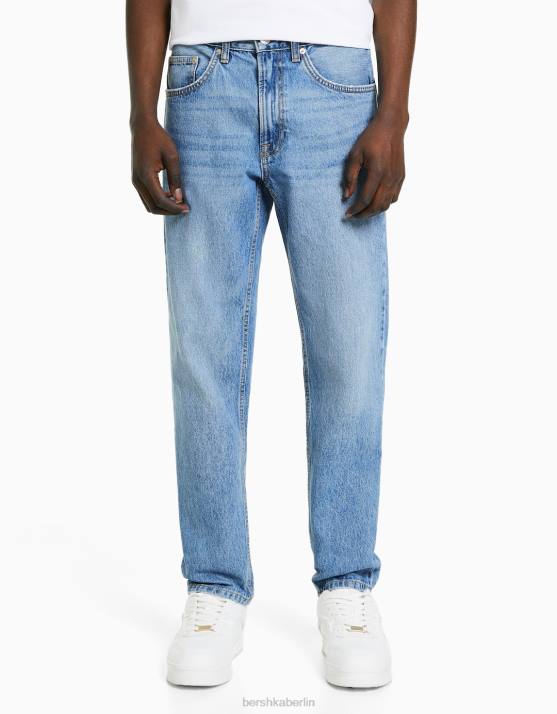 hellblau Bershka Männer Gerade geschnittene Vintage-Jeans H00J3125