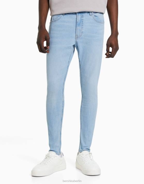 hellblau Bershka Männer Super-Skinny-Jeans H00J3151