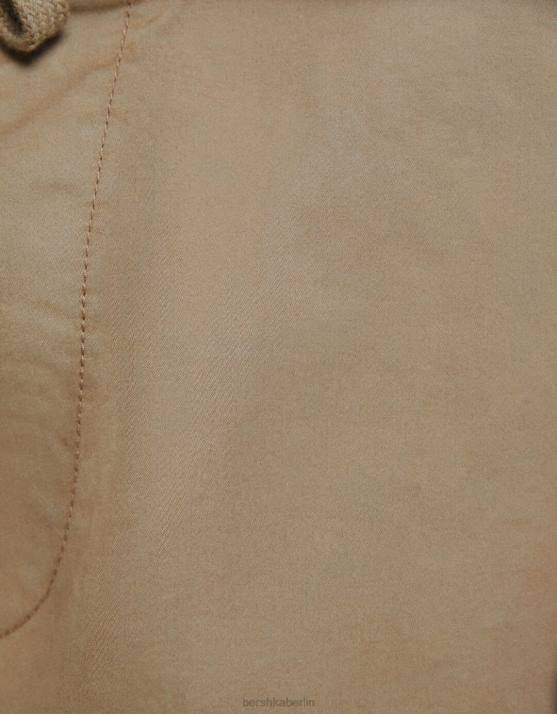 Kamel Bershka Männer Bermuda-Jogginghose H00J3357